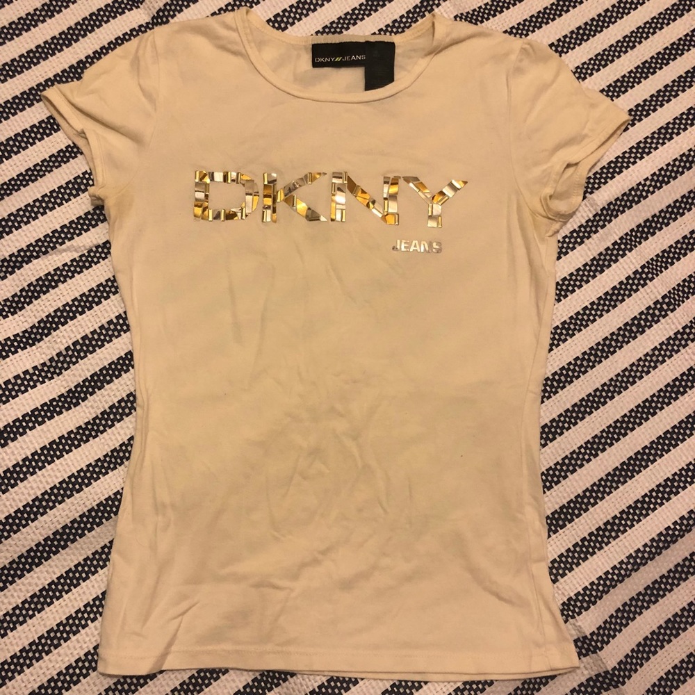 DKNY T-shirt
